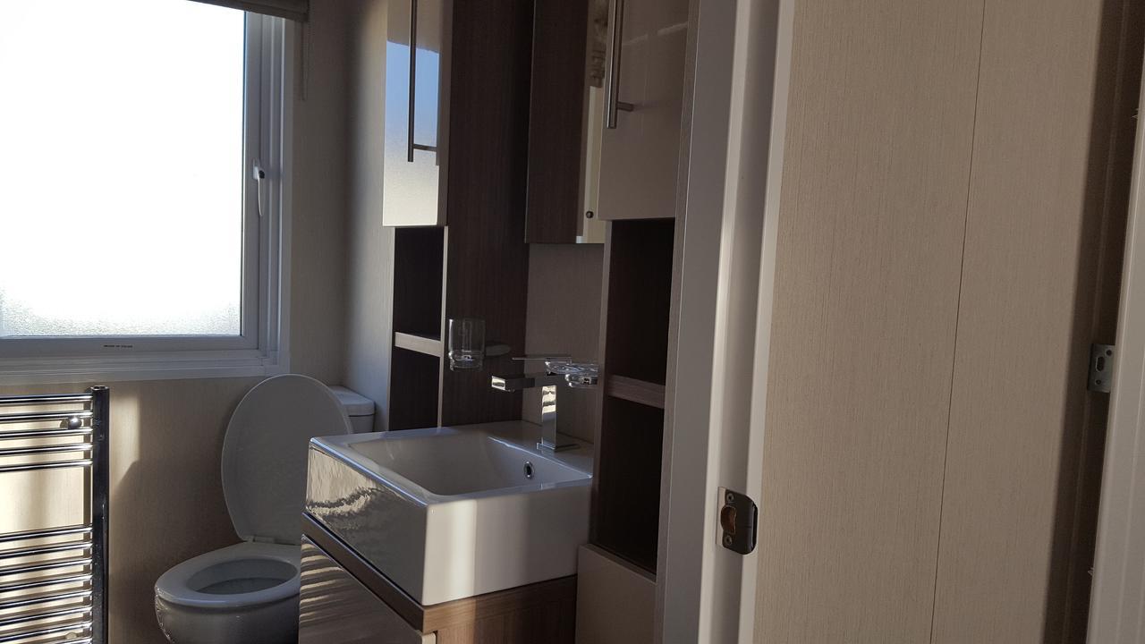 Luxury Lodge At Haggerston Castle Beal Extérieur photo